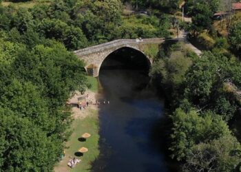 Qualidade da água leva Praia Fluvial de Alvoco das Várzeas a perder Bandeira Azul