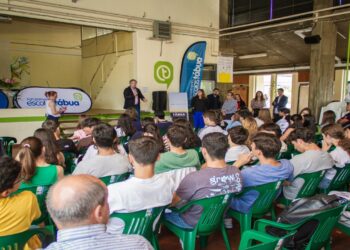 Feira de Formação, Emprego e Empreendedorismo “Investe no teu Futuro”