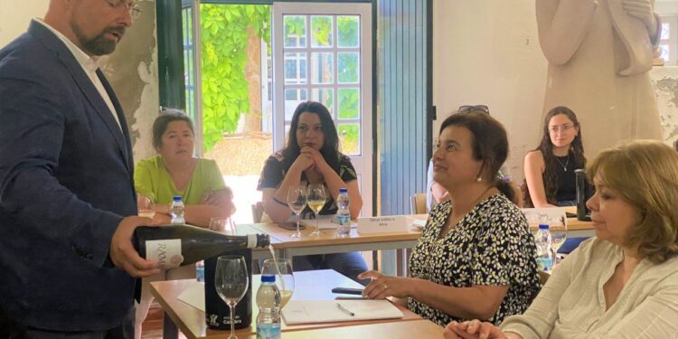 Município de Oliveira do Hospital promove capacitação de profissionais da área do Turismo