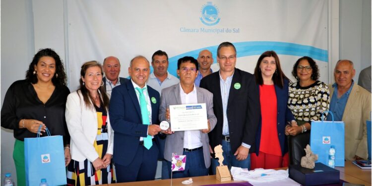 Cooperação entre empresários oliveirenses e da Ilha do Sal, em Cabo Verde