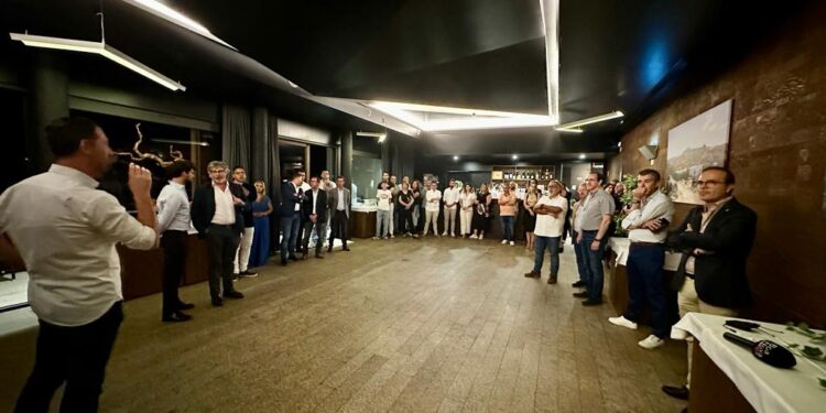 Futebol Clube de Oliveira do Hospital apresentou nova SAD num Cocktail que reuniu sócios, dirigentes e parceiros
