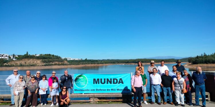 MUNDA faz “concentração” em cima da Barragem da Aguieira