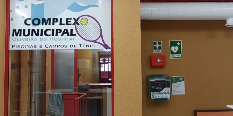 Município de Oliveira do Hospital aposta na colocação de desfibrilhadores nos espaços municipais