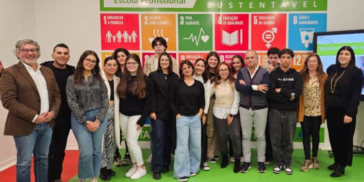 Eptoliva tem nova associação de estudantes