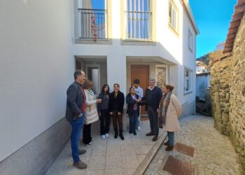 Duas famílias de Penalva de Alva recebem habitações sociais como “Prenda de Natal”