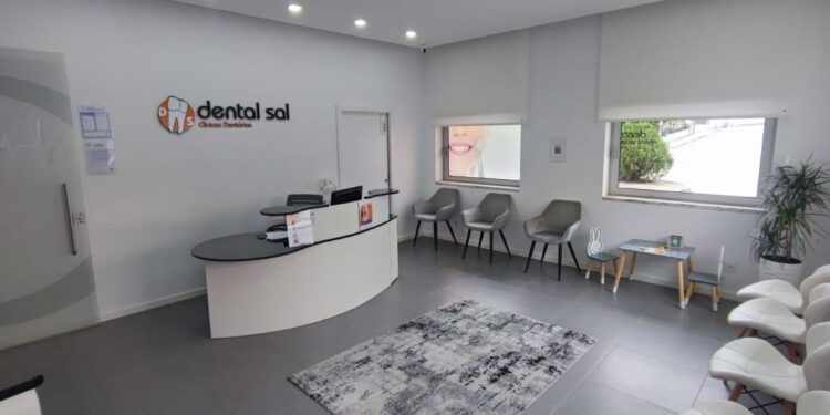 DENTAL SAL agora com nova Clínica em Oliveira do Hospital e ainda com mais especialidades