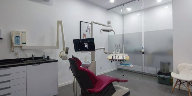 DENTAL SAL agora com nova Clínica em Oliveira do Hospital e ainda com mais especialidades
