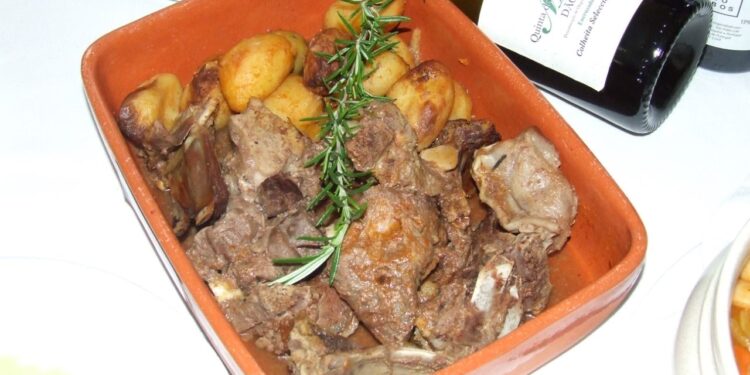 Município de Oliveira do Hospital promove Festival de Gastronomia de Borrego Serra da Estrela DOP