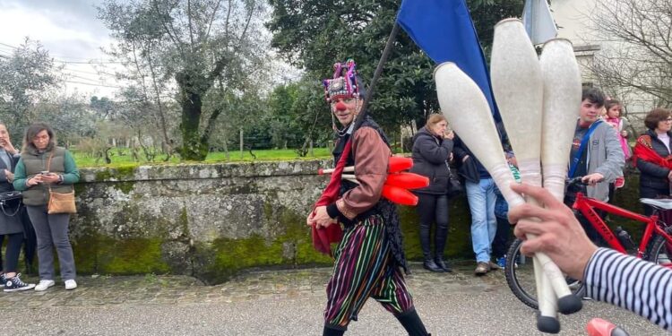 CARNAVAIS voltaram a sair à rua no Concelho de Oliveira do Hospital