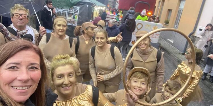 CARNAVAIS voltaram a sair à rua no Concelho de Oliveira do Hospital