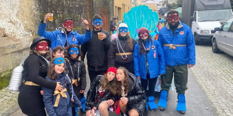 CARNAVAIS voltaram a sair à rua no Concelho de Oliveira do Hospital