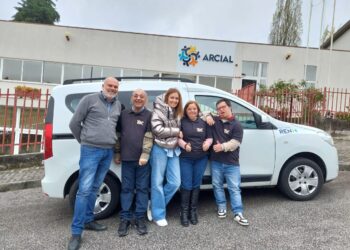REN doa viatura à ARCIAL
