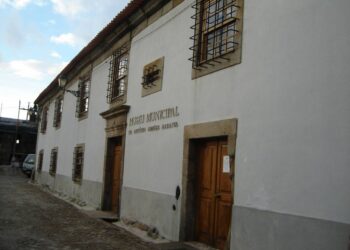 Oliveira do Hospital assinala 𝗗𝗶𝗮 𝗜𝗻𝘁𝗲𝗿𝗻𝗮𝗰𝗶𝗼𝗻𝗮𝗹 𝗱𝗼𝘀 𝗠𝘂𝘀𝗲𝘂𝘀