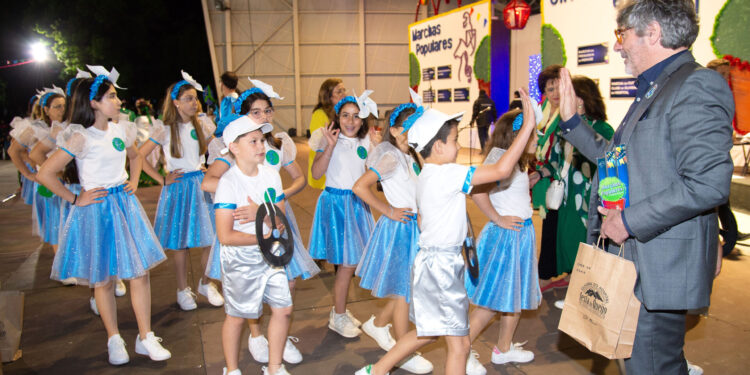 Marchas de Oliveira do Hospital atraíram milhares de pessoas ao Parque do Mandanelho em noite de celebração dos Santos Populares
