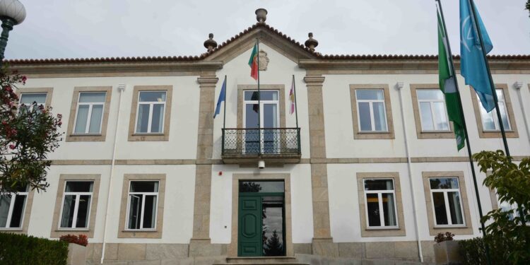 Europeias 2024: AD vence PS por 35 votos em Oliveira do Hospital