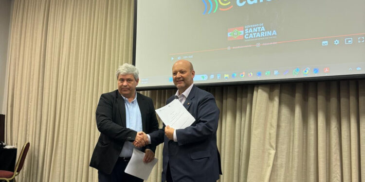 CIM Região de Coimbra estabelece acordo de parceria com a Câmara de Comércio Brasil-Portugal de Santa Catarina