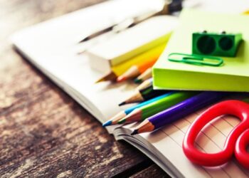 Município de Seia reforça apoio escolar com subsídio para cadernos de atividades e material escolar