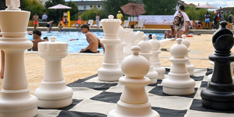 Dia Internacional da Juventude celebrado nas Piscinas Municipais