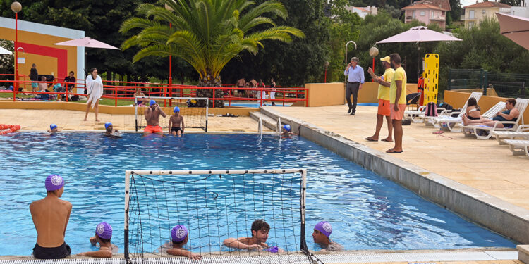 Dia Internacional da Juventude celebrado nas Piscinas Municipais