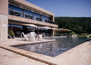 Aqua Village Resort celebra Dia Internacional do Turismo com homenagem aos Bombeiros de Oliveira do Hospital e Vila Nova de Oliveirinha