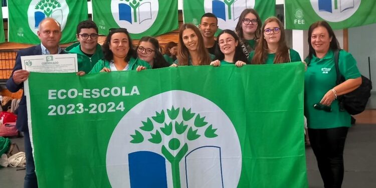 EPTOLIVA é distinguida com o galardão de ‘’Bandeira Verde Eco-Escola’’