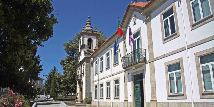 Oliveira do Hospital recebe distinção de “Autarquia Mais Familiarmente Responsável’’ pelo décimo ano consecutivo