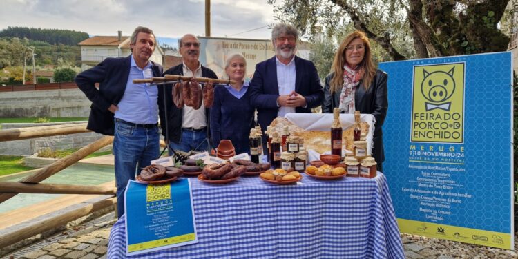 Meruge convida a vir e desfrutar da ‘’gastronomia tradicional’’ na Feira do Porco e do Enchido