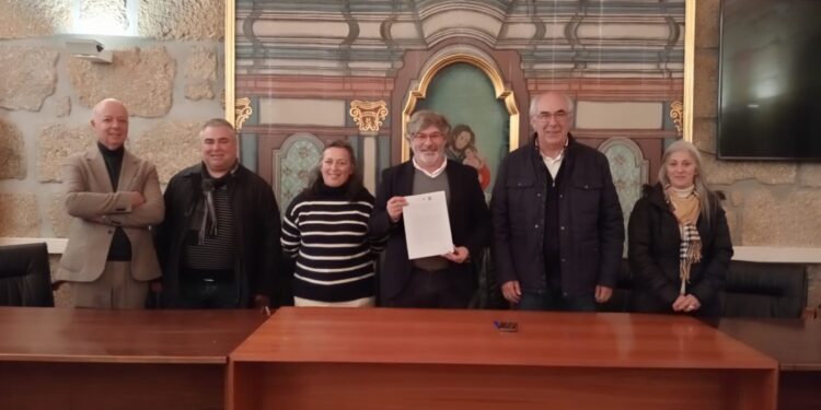 Câmara Municipal assina Acordo Coletivo de Empregador Público com SINTAP e STAL