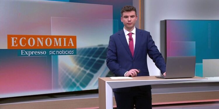 Jornalista oliveirense Gonçalo Almeida é o novo rosto do “Economia Expresso” da SIC Noticias