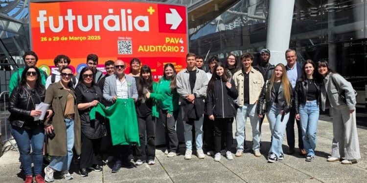Eptoliva marca presença na Qualifica e na Futurália para reforçar orientação vocacional dos seus alunos