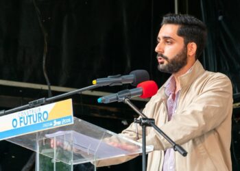 Rita Júdice na tomada de posse da JSD de Oliveira do Hospital, liderada por Rodrigo Marques