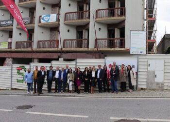 Legislativas: PS visitou obras em curso em Oliveira do Hospital