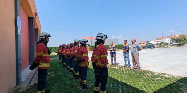 Presidente da Câmara Municipal visita Dispositivo de Combate a Incêndios Rurais