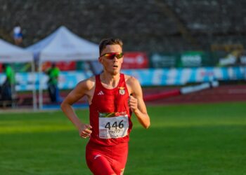 José Carlos Pinto é Campeão Nacional aos 1500 e 5000 metros