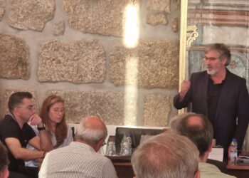 Assembleia Municipal com “mais encanto” na hora da despedida
