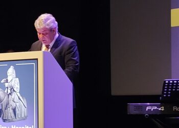 CDU acusa presidente da CIM de Coimbra de fazer propaganda ao PS na sessão solene do Dia do Município de Oliveira do Hospital