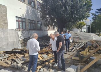Incêndio deflagrou junto à Eptoliva em estaleiro de obras