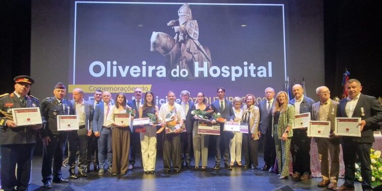 “O 7 de Outubro é o nosso espelho”: Município comemorou feriado municipal com homenagens a quem ajuda a “construir o concelho”