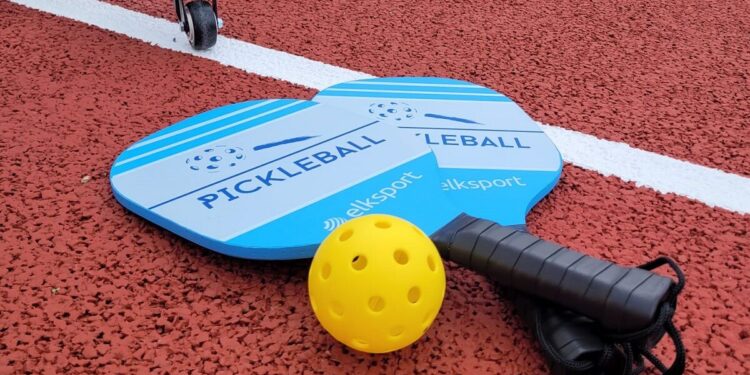 Já é possível praticar Pickleball em Oliveira do Hospital