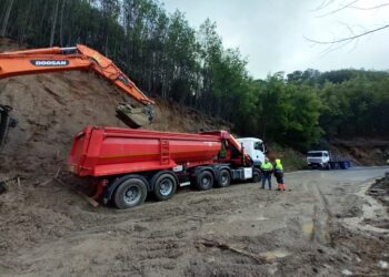 Chuva intensa provoca derrocadas e cortes de estrada por todo o concelho