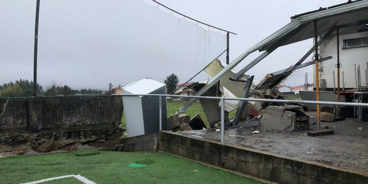 Jantar solidário do CDR Vasco da Gama une comunidade para recuperar Campo da Bela Vista