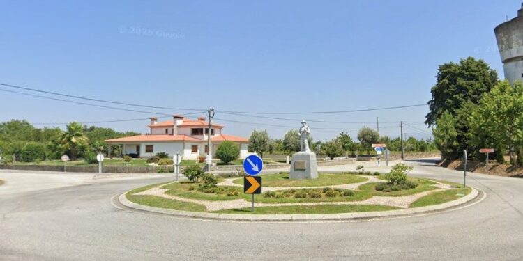 Três homens detidos por furtos em Lagares da Beira