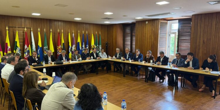 APdSE exige “correção de desigualdades fiscais no setor”