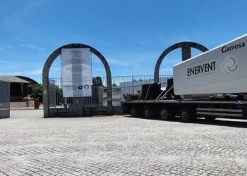 Chegada de componentes de torre eólica gera alarme em Lagares da Beira, mas Junta de Freguesia garante que equipamento não será instalado