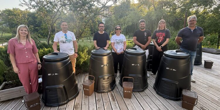 “RecolhaBiOH”: Oliveira do Hospital reforça aposta na compostagem doméstica com entrega de mais compostores